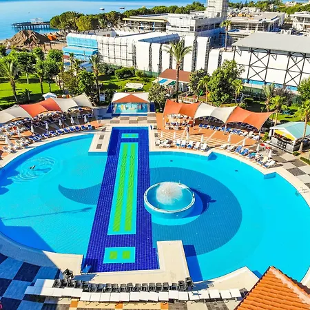 Queen's Park Le Jardin אתר נופש 5*